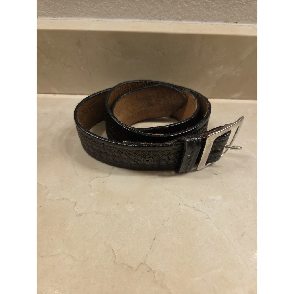 Vtg DON HUME USA B111 Basket Weave Black Leather Duty Gun Pistol Belt Buckle- 28